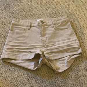 H&M tan shorts